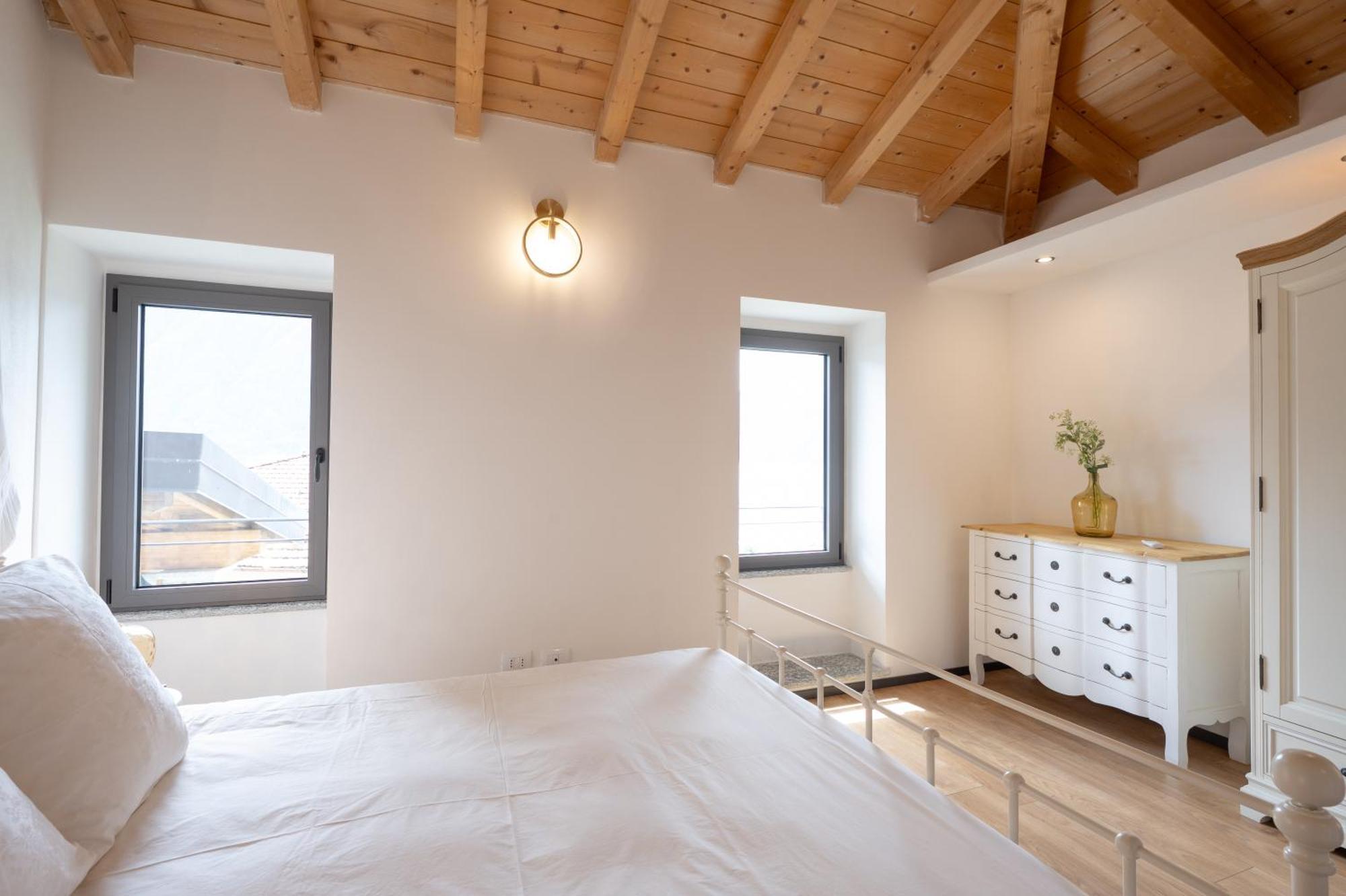 Lora Villa, With Lake View Ossuccio Luaran gambar