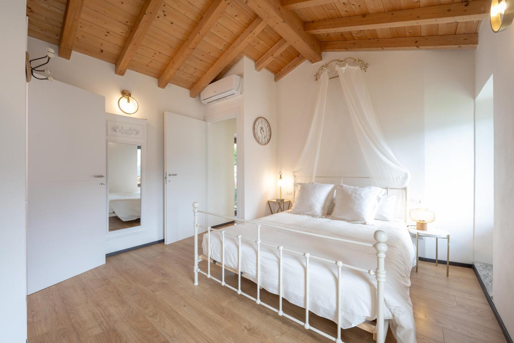 Lora Villa, With Lake View Ossuccio Luaran gambar